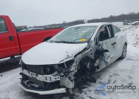 2017 Chevrolet Cruze Premier Auto z USA, uszkodzony, nr VIN 1G1BF5SM2H7229876